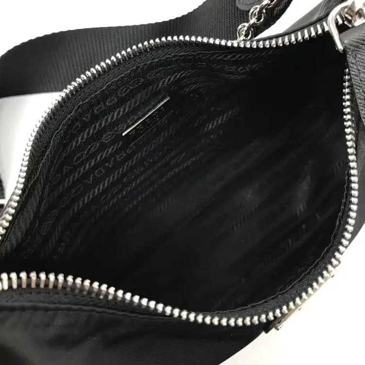 Fashionrepsfam ru Bags 19B57B0064 Prada 0523
